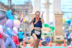 BIB: 5011
                            <button type="button" onclick="openModal(24882975)" class="btn btn-primary btn-sm float-right btn-popup" data-toggle="modal" data-target=".modal-high-quality">
                        <i class="fas fa-shopping-cart"></i> Add to Cart
                    </button>
                                            <button type="button" onclick="isThisMe(24882975, true)" class="btn btn-success btn-sm float-right btn-popup btn-isme hidden" data-toggle="tooltip" data-placement="bottom" title="นี่คือรูปของคุณใช่ไหม คลิกที่นี่เพื่อเอาเข้าอัลบั้ม">
                        <i class="fas fa-plus"></i> Add to album
                    </button>
                    <button type="button" onclick="isThisMe(24882975, false)" class="btn btn-warning btn-sm float-right btn-popup btn-isnotme hidden">
                        <i class="fas fa-ban"></i> Remove from album
                    </button>